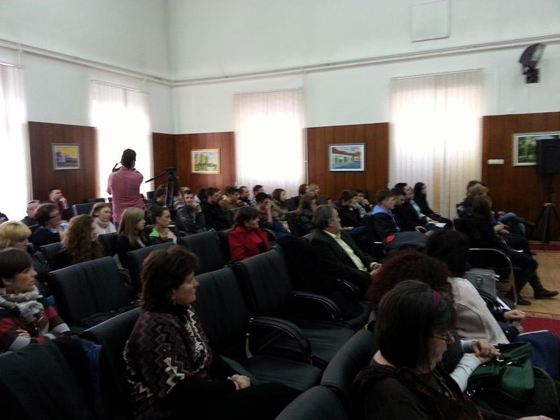 Održan okrugli stol za građane u Slatini, 19.12.2013. godine